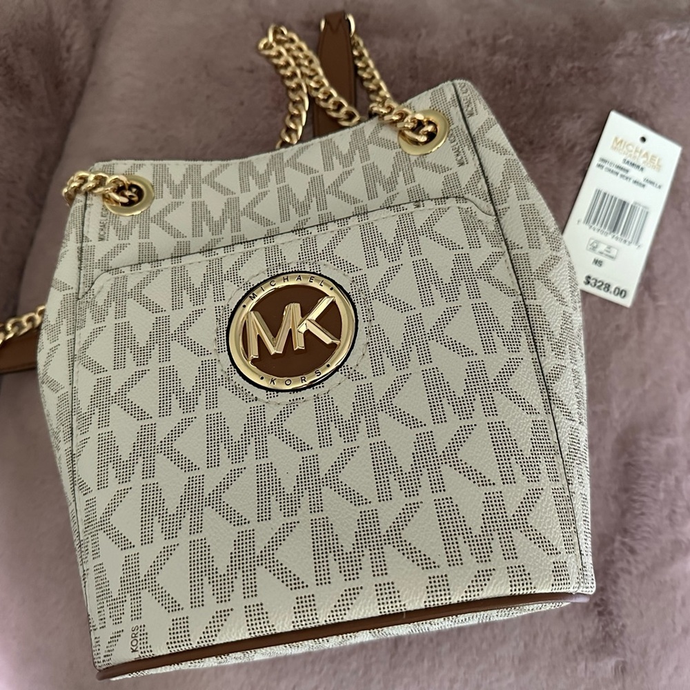 โฌ๏ธ โฌ๏ธ NWT Michael Kors SAMIRA Vanilla MD Chain Bucket Bag โฌ๏ธ โฌ๏ธ - Picture 3 of 5